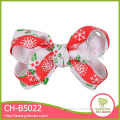 Red and white splice together ribbon decorative flower